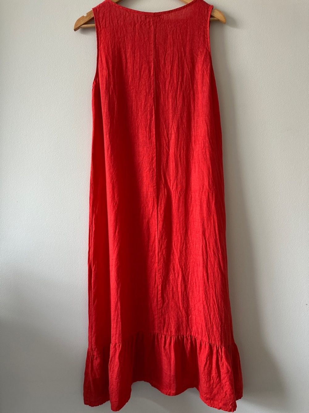 Flounce Hem Sleeveless Midi Red Linen
Dress Size Medium - Picture 4 of 5